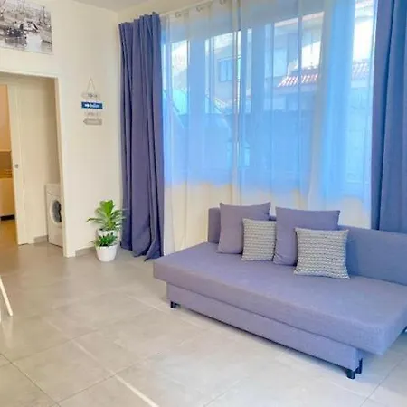 Дом отдыха Novella Del Mar Prima Fila Dal Mare